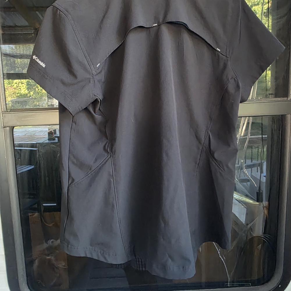 Columbia Womens Dark Gray Short Sleeve Shirt - Picture 4 of 6